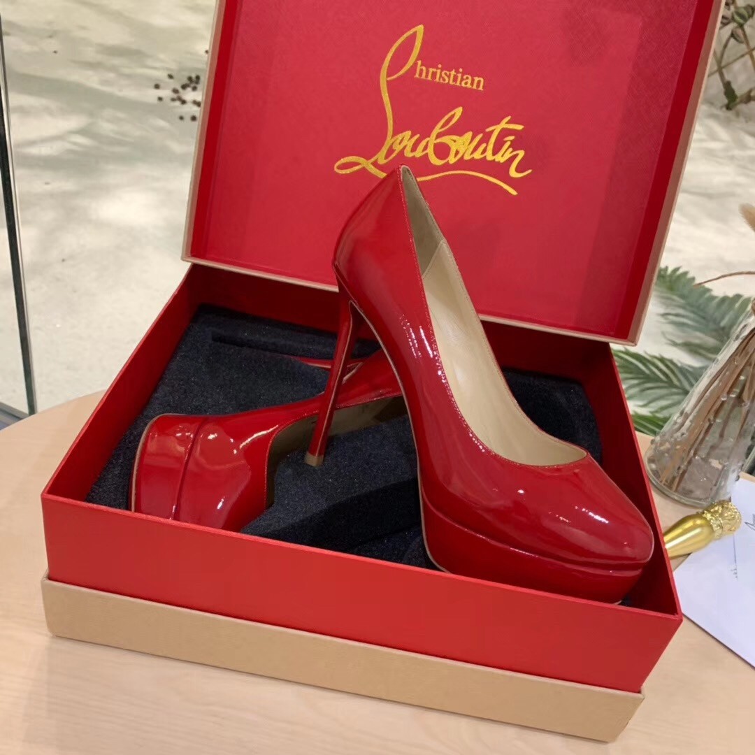 Christian louboutin dirditta hotsell